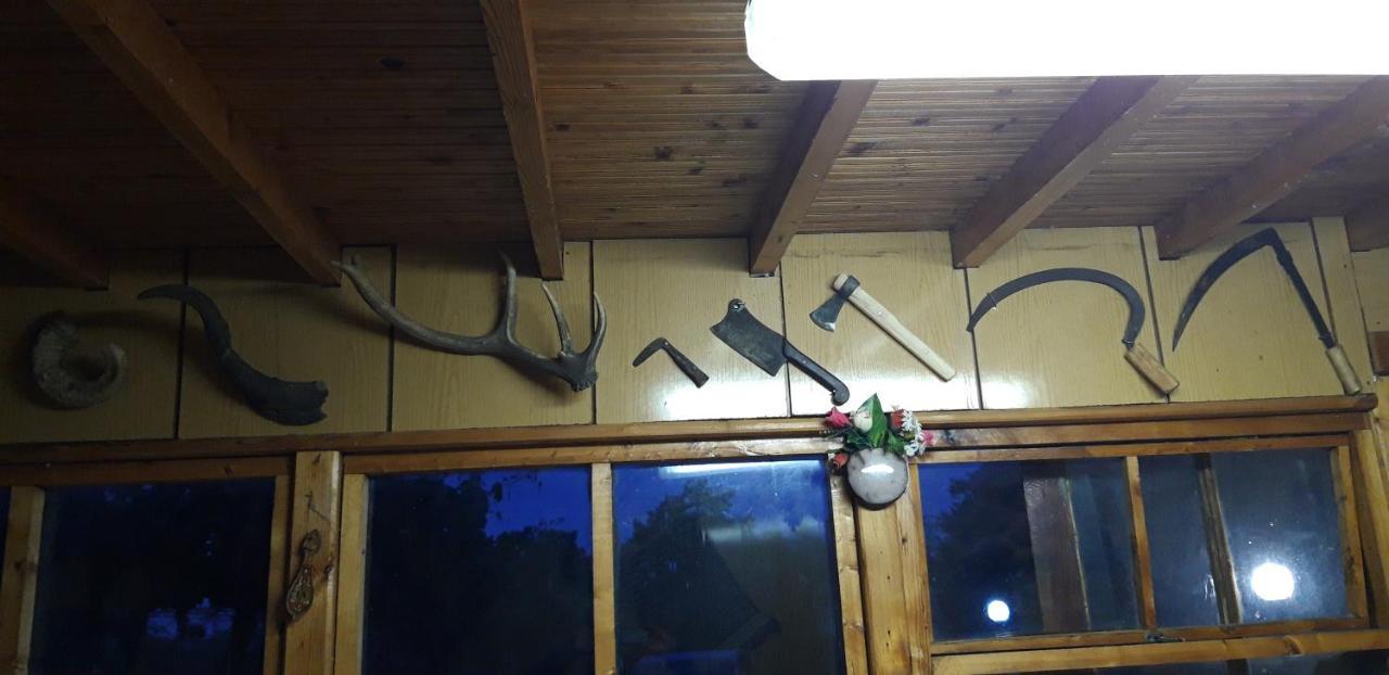 Krimski Guest House And Bungalows 비알라 외부 사진