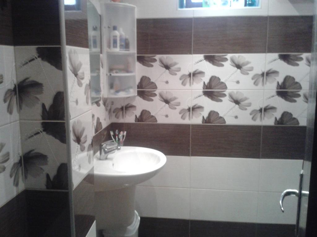 Krimski Guest House And Bungalows 비알라 객실 사진